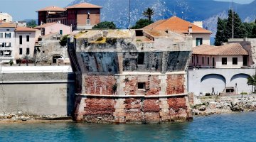 Torre del Martello o della Linguella